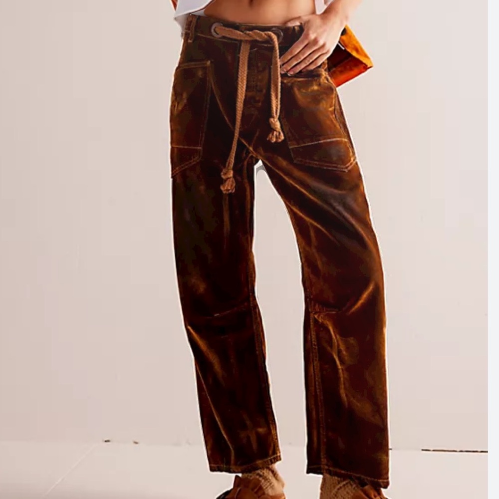FREE PEOPLE WE THE FREE Moxie Flocked Pull on Burnt Rust Barrel Jean SZ: 29